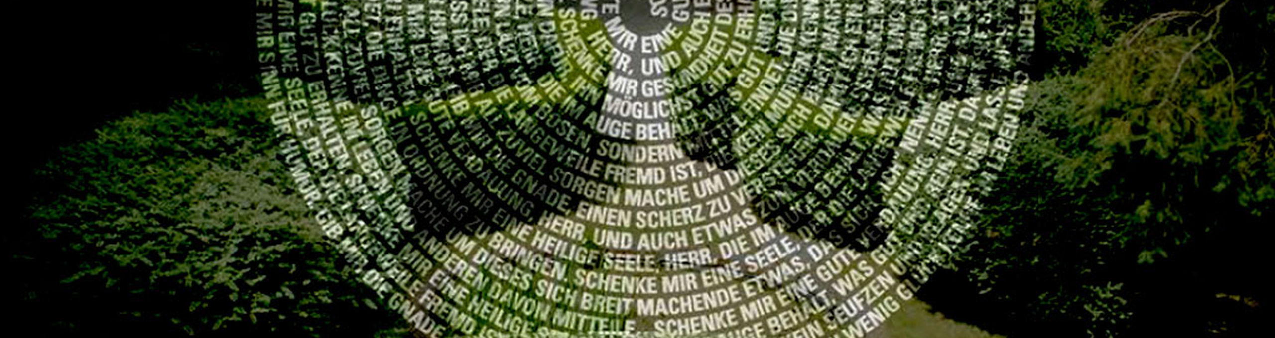 Text and light projection from “Lichtwege” by Hartung & Trenz